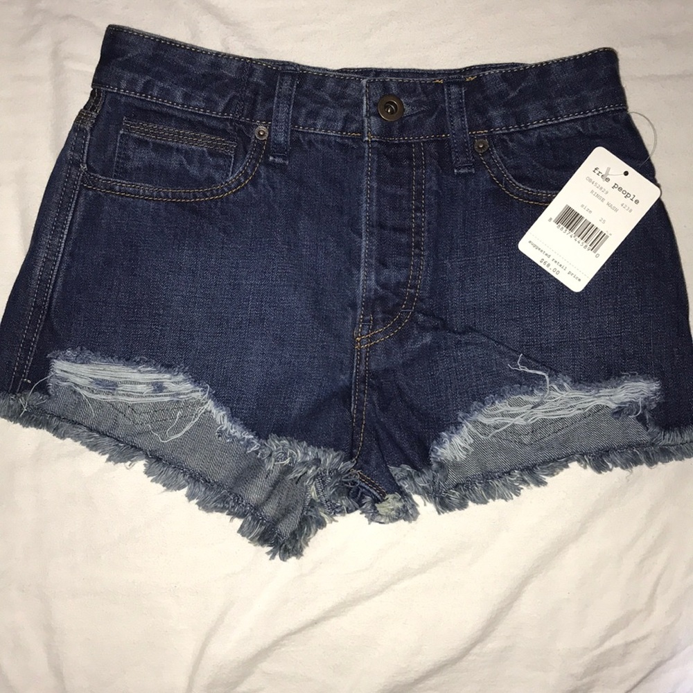 NEW WITH TAG FREE PEOPLE SHORTS